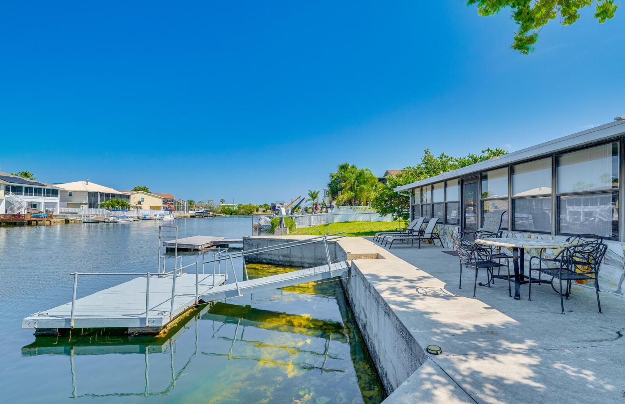 Waterfront Hernando Beach Home With Dock And Hot Tub! Eksteriør billede