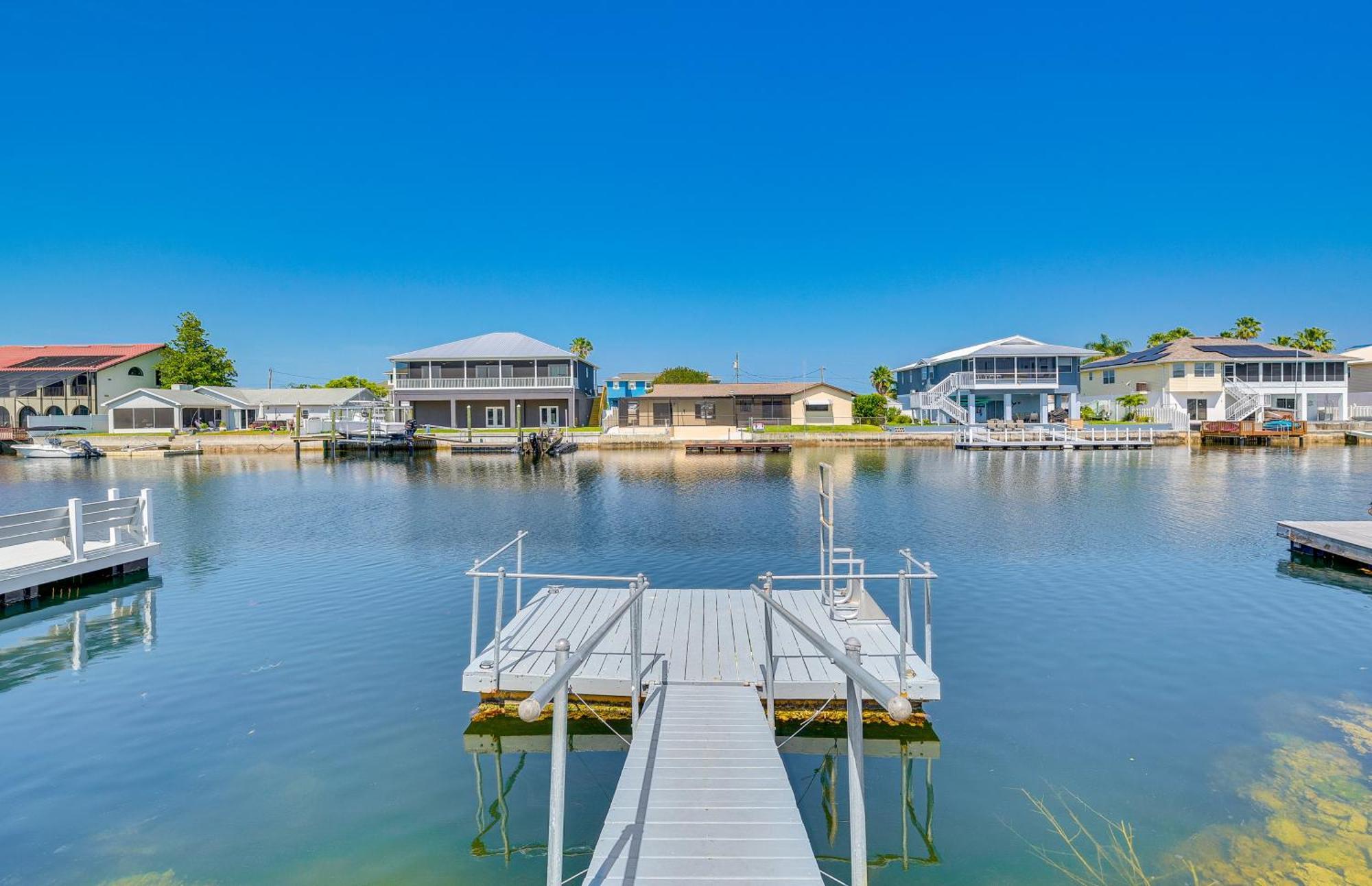 Waterfront Hernando Beach Home With Dock And Hot Tub! Eksteriør billede