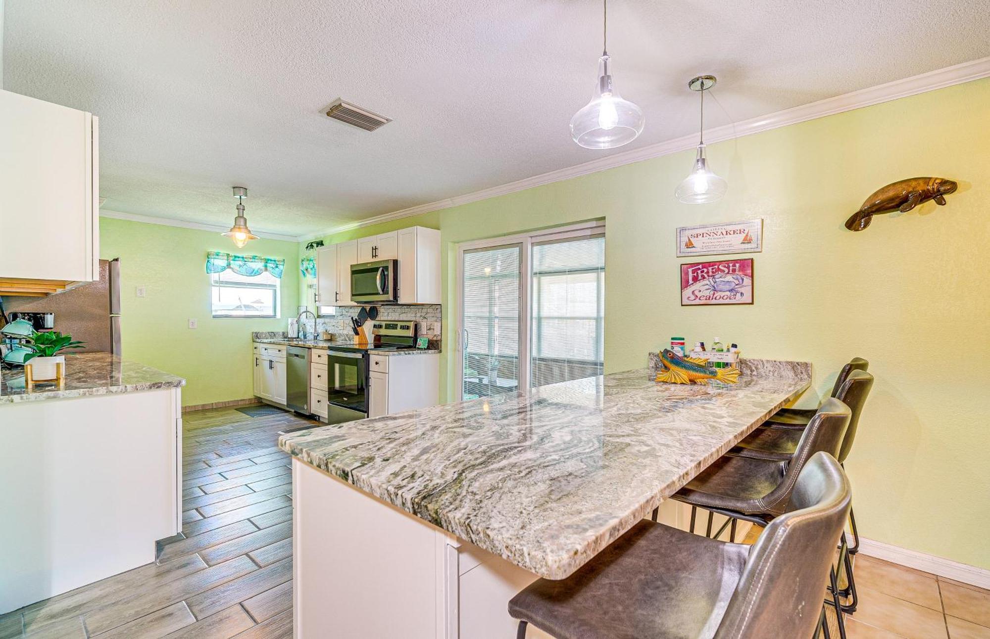 Waterfront Hernando Beach Home With Dock And Hot Tub! Eksteriør billede